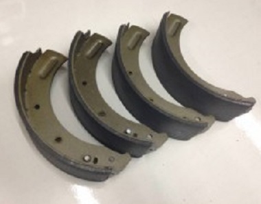 Front brake shoes