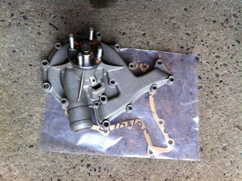 Water pump (with gasket)