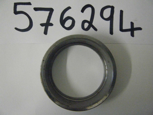 Bearing spacer front